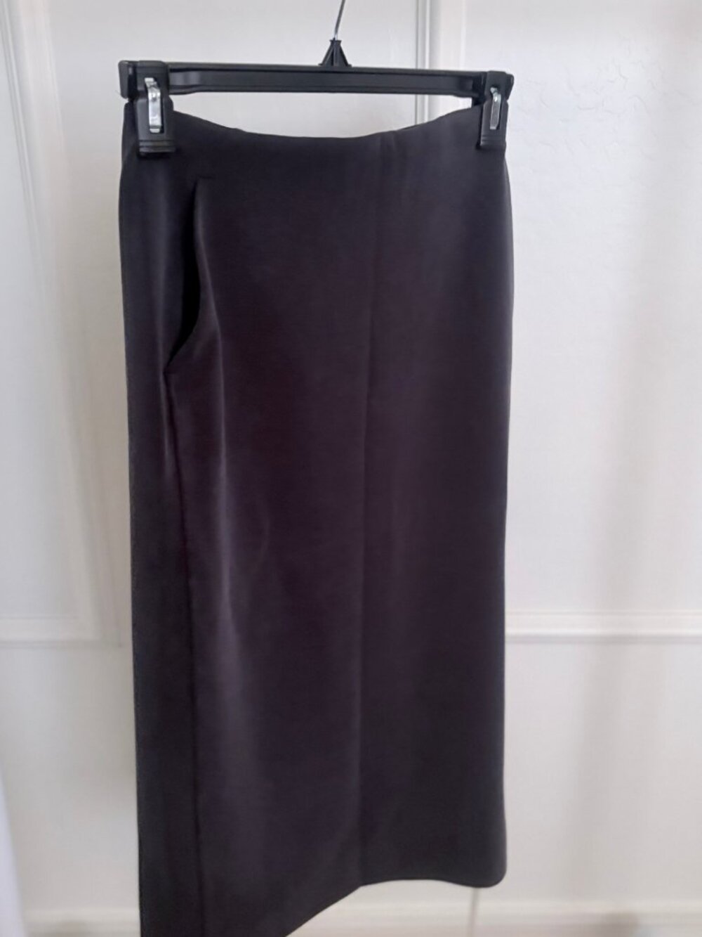NWT Lululemon Softstreme HR Midi Skirt - Black - Size 4